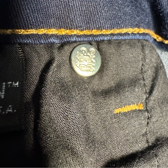 Wax Jean Denim Shorts Size 16–18 High Rise 3.5” Inseam Cuffed Blue Distressed - Picture 12 of 12